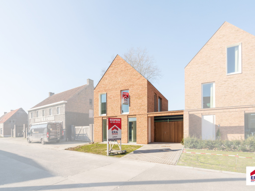 Museumstraat - 105 - - 9881