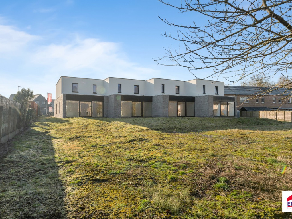 Astridlaan - 47 - - Lot 4 - 8760