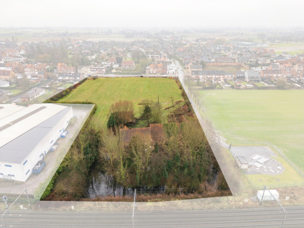 Izegemstraat - 102 - - 8770