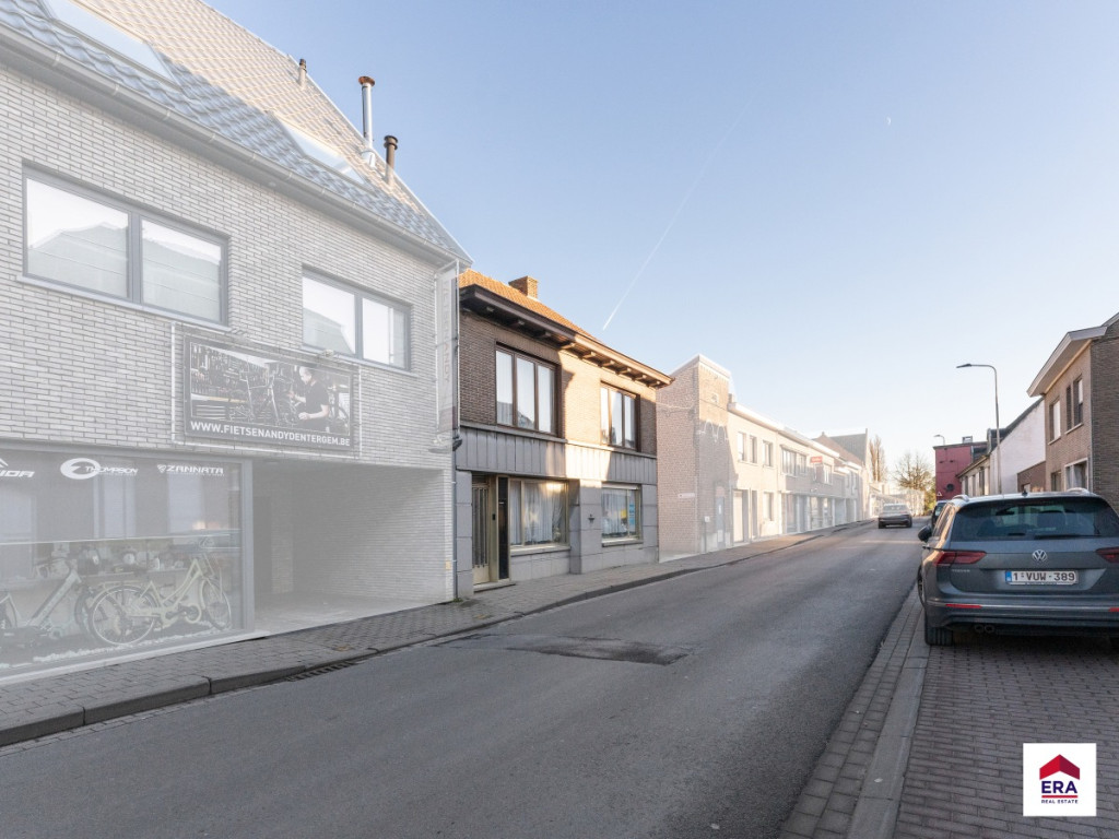 Statiestraat - 11 - - 8720