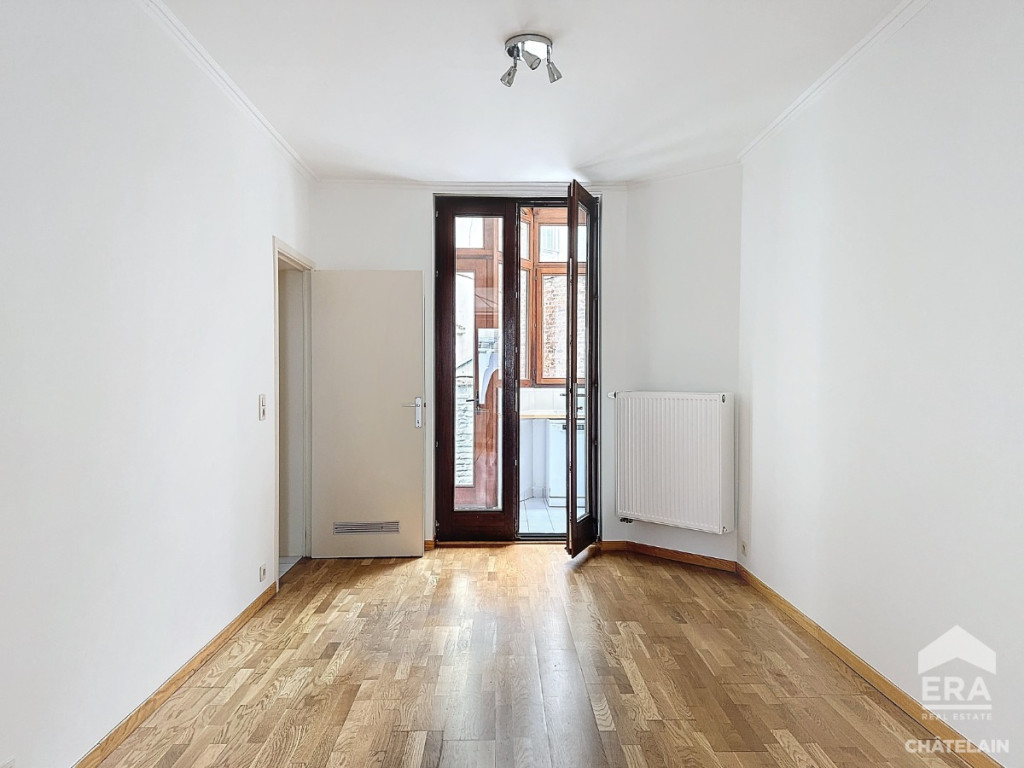Rue de l'Arbre Bénit - 135 - REZ - 1050