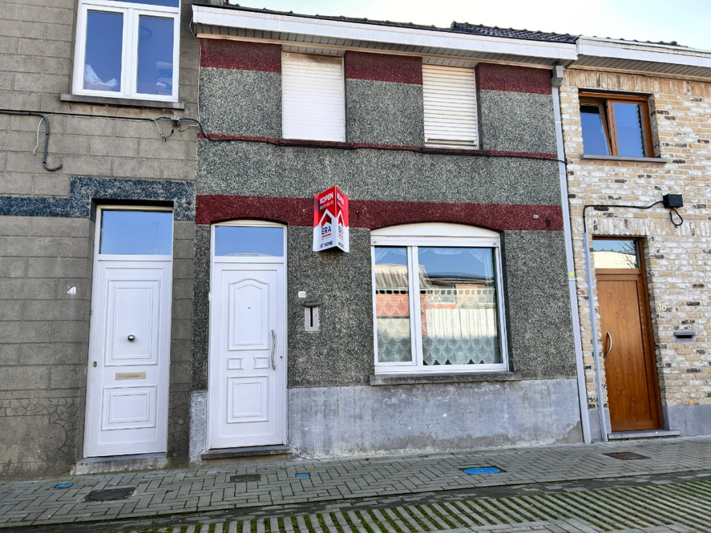 Vredestraat - 20 - met garage - 8940