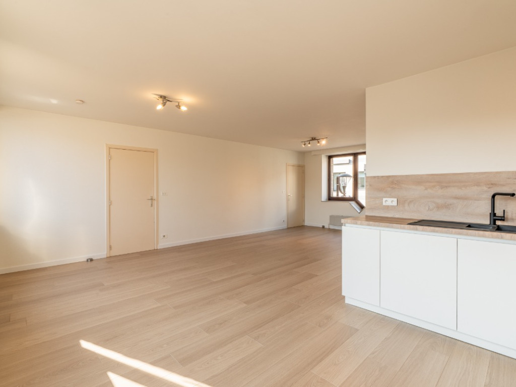 Zuidstraat - 28 - A 0101 - 8630