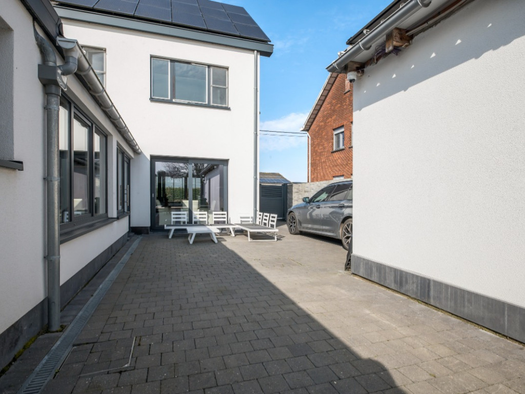 Nieuwstraat - 71 - - 9200