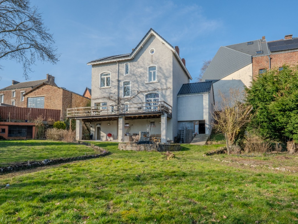 Avenue Albert 1er - 35 - - 5070