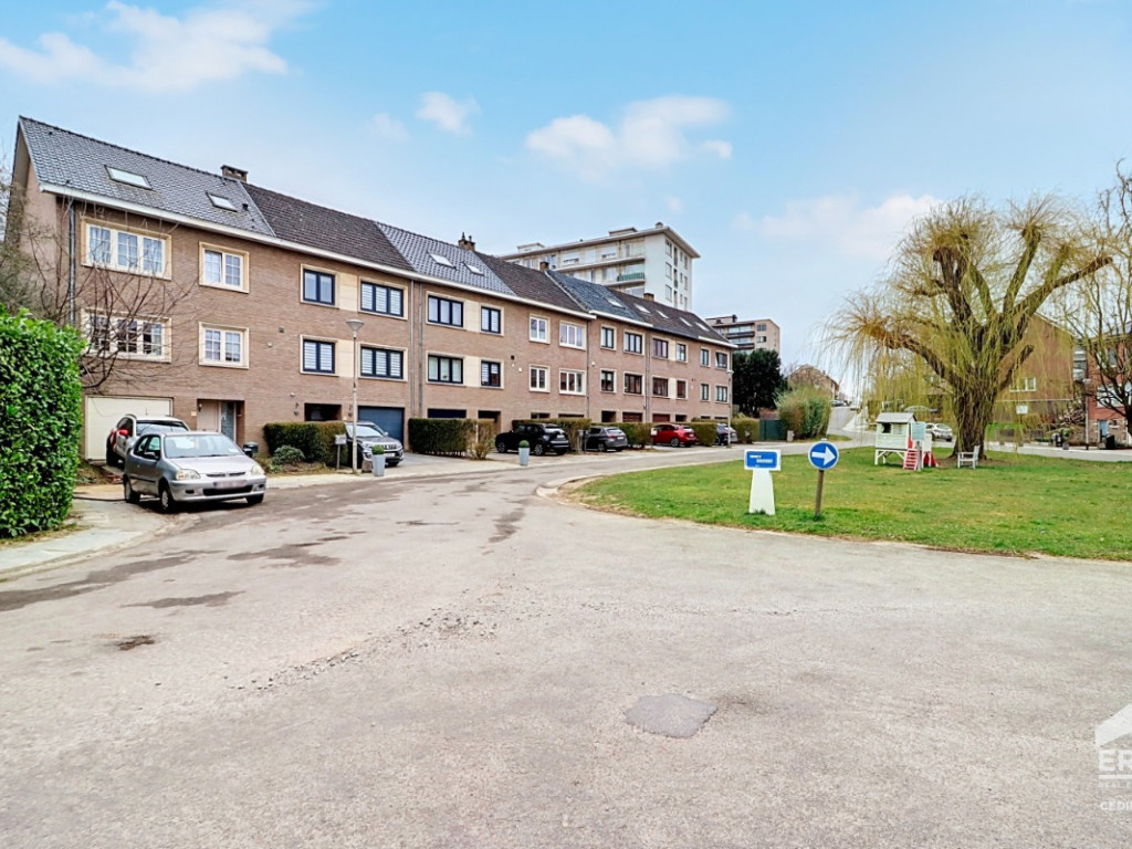 Square d'Hougoumont - 37 - - 1420