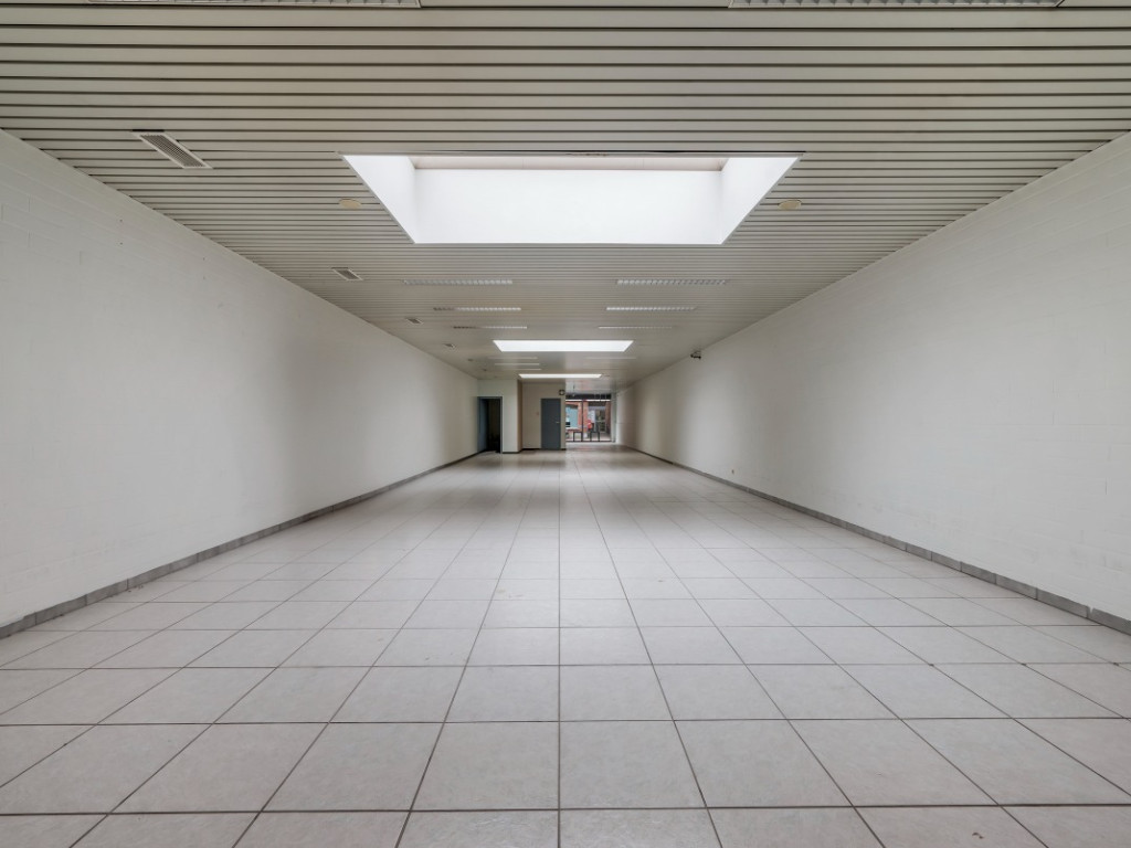 Statiestraat - 96 - - 2070
