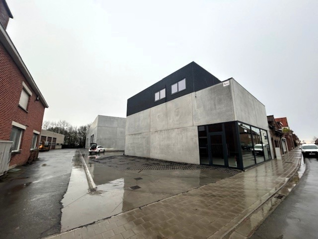 Roeselarestraat - 78-80 - - 8800