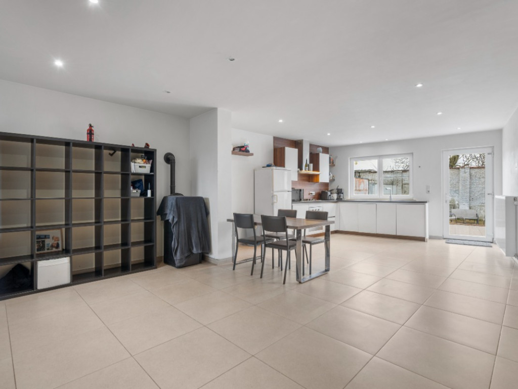 Eichemstraat - 174 - - 9400