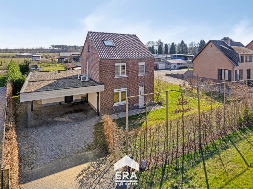 Weg op Bree - 106 - - 3670