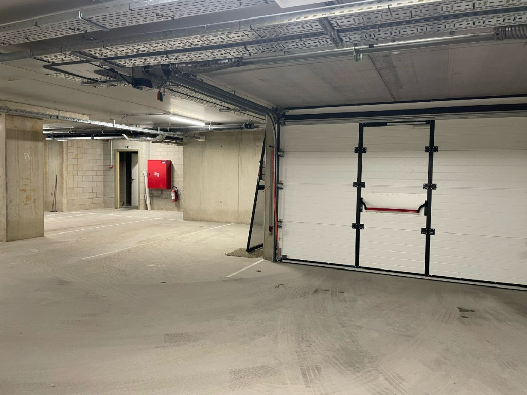 Luchtvaartstraat - 43 - parking - 3500