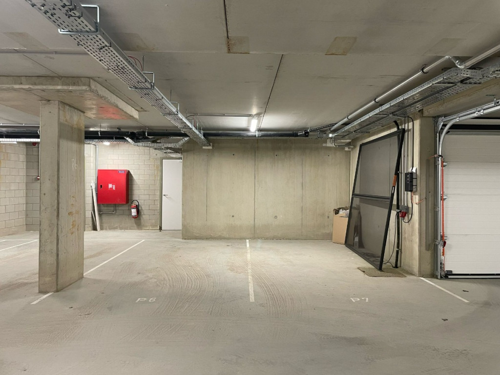 Luchtvaartstraat - 43 - parking - 3500