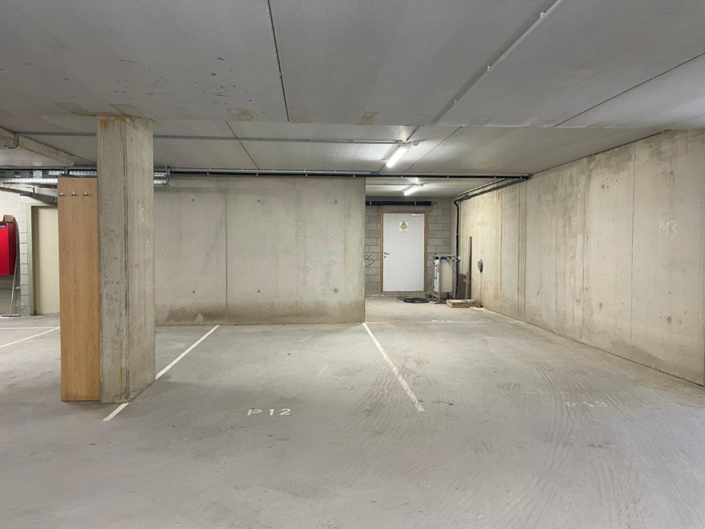 Luchtvaartstraat - 43 - parking - 3500