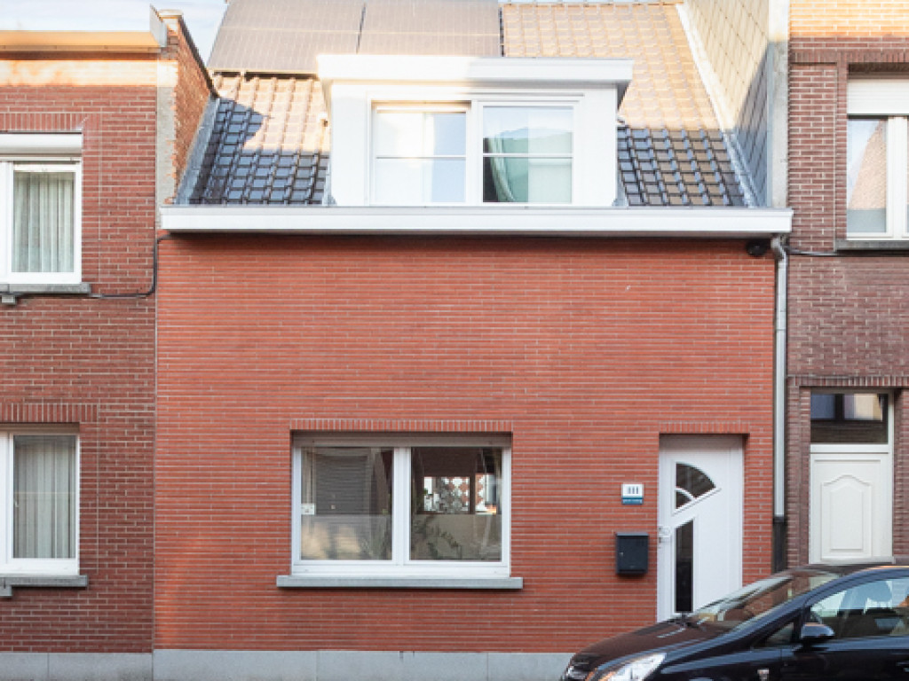 Houthulststraat - 111 - - 2170