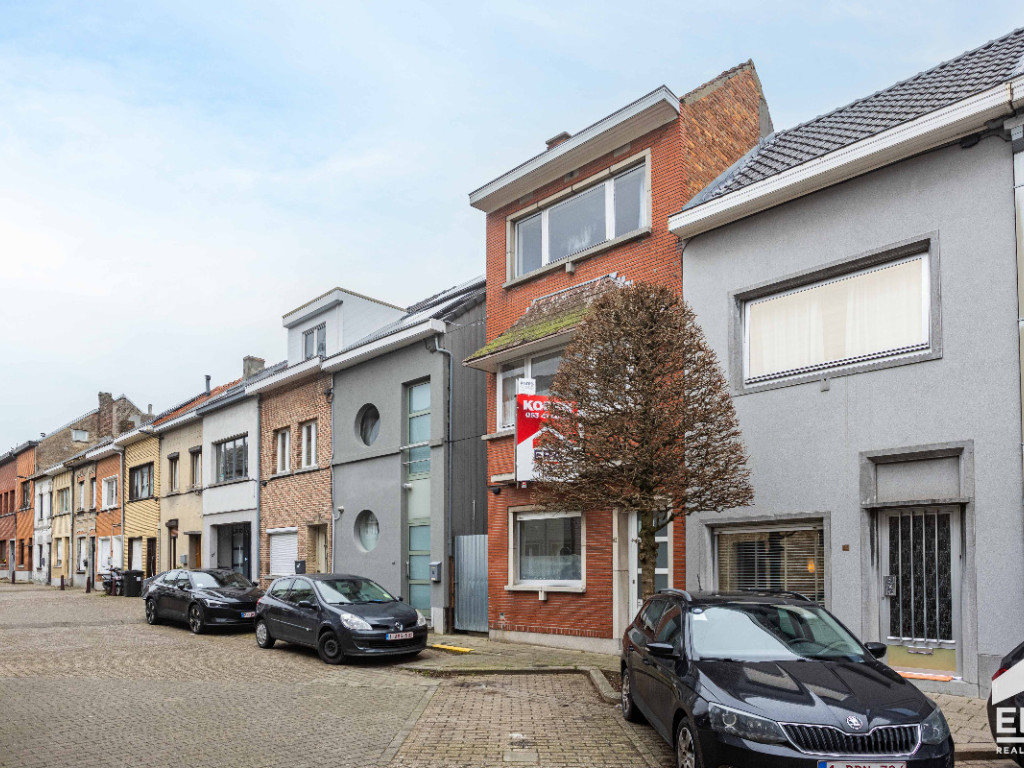Louis Paul Boonstraat - 42 - - 9300