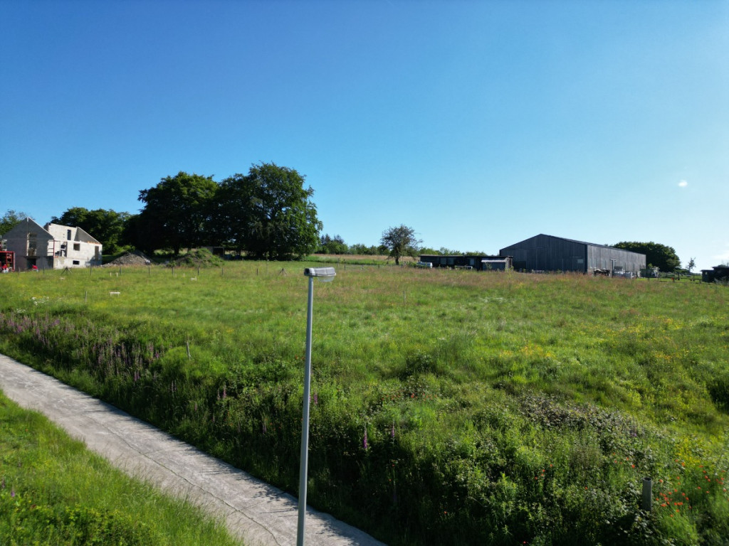 Rue du Bourg - 25 - lot 1 - 6666