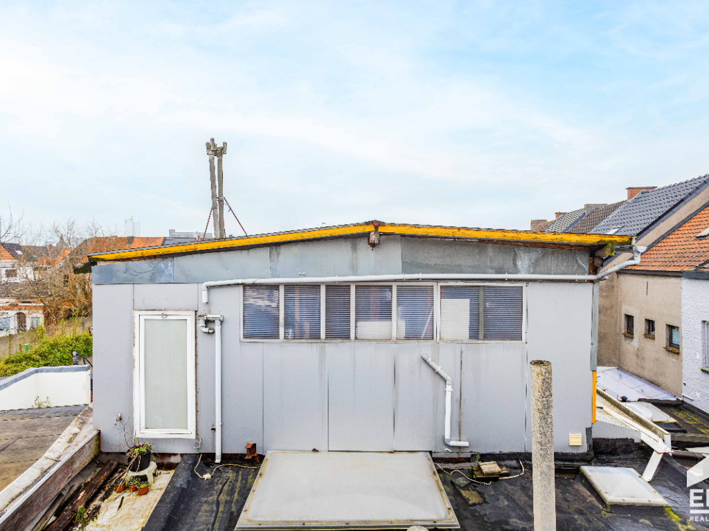 Louis Paul Boonstraat - 42 - - 9300