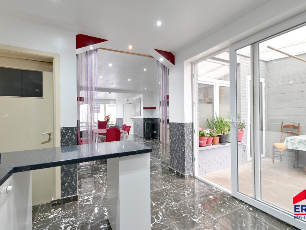 Patersstraat - 16 - - 9900