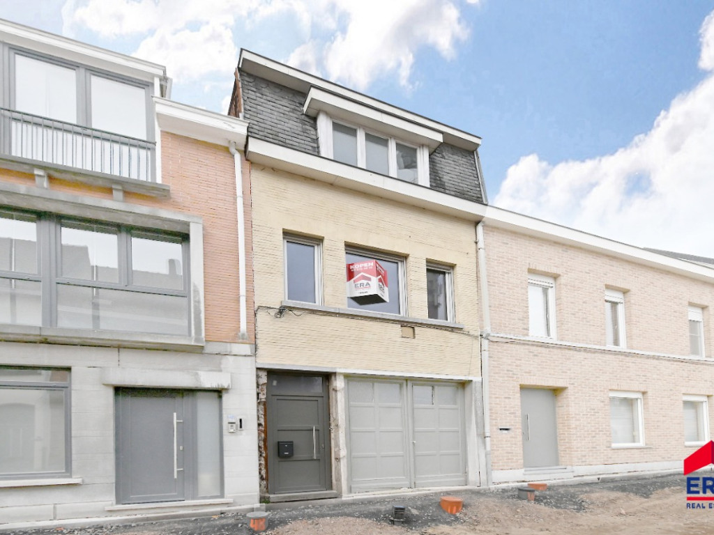 Kaaistraat - 46 - - 9900