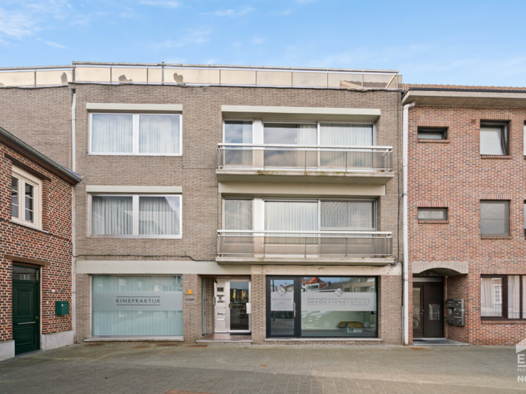Markt - 12 - 4 - 3540