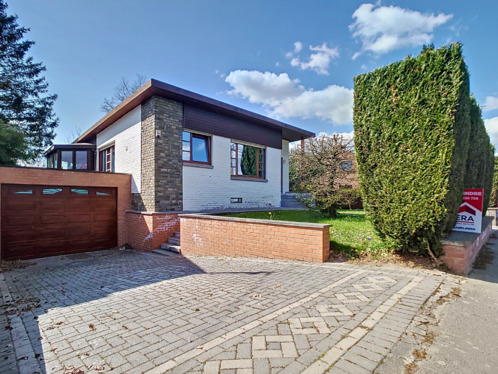Rue d'Heure-le-Romain - 95 - - 4680
