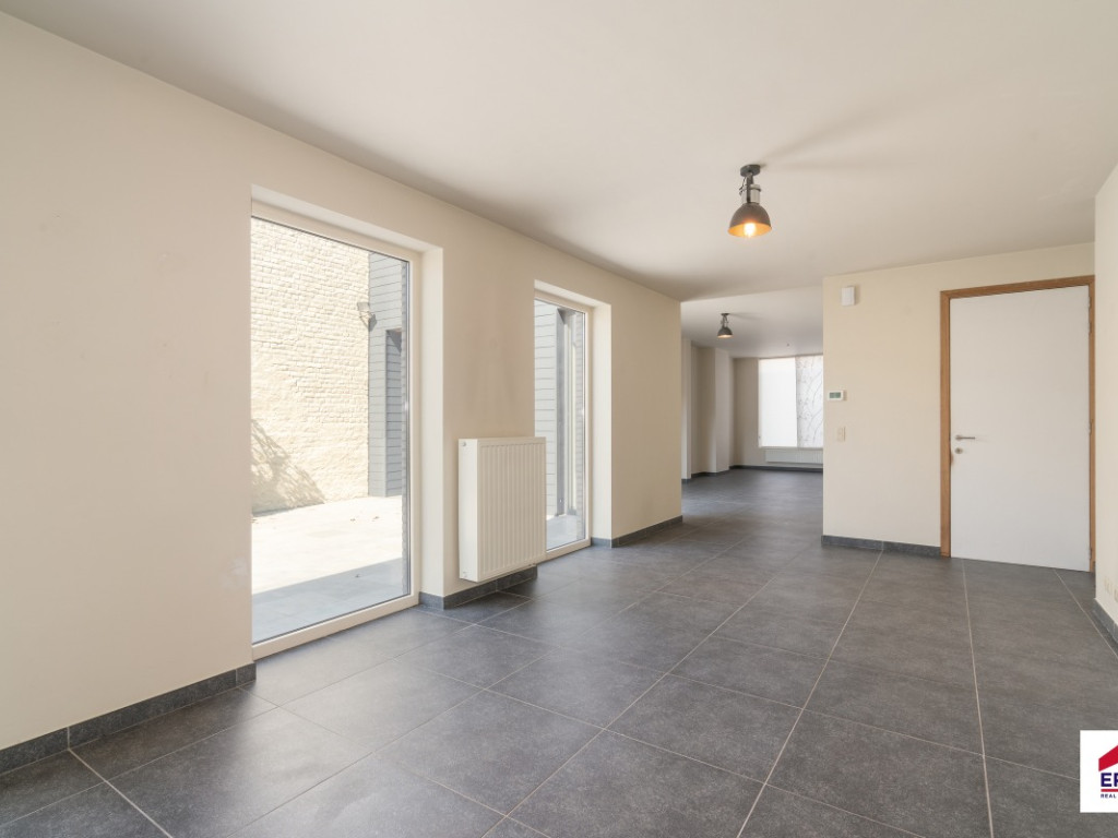 Oostrozebekestraat - 62 - - 8770