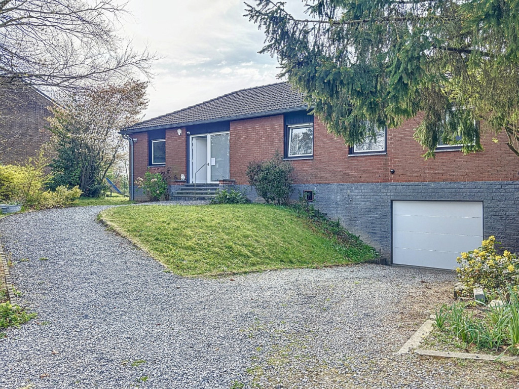 Avenue Esther Gillon - 23 - - 4052
