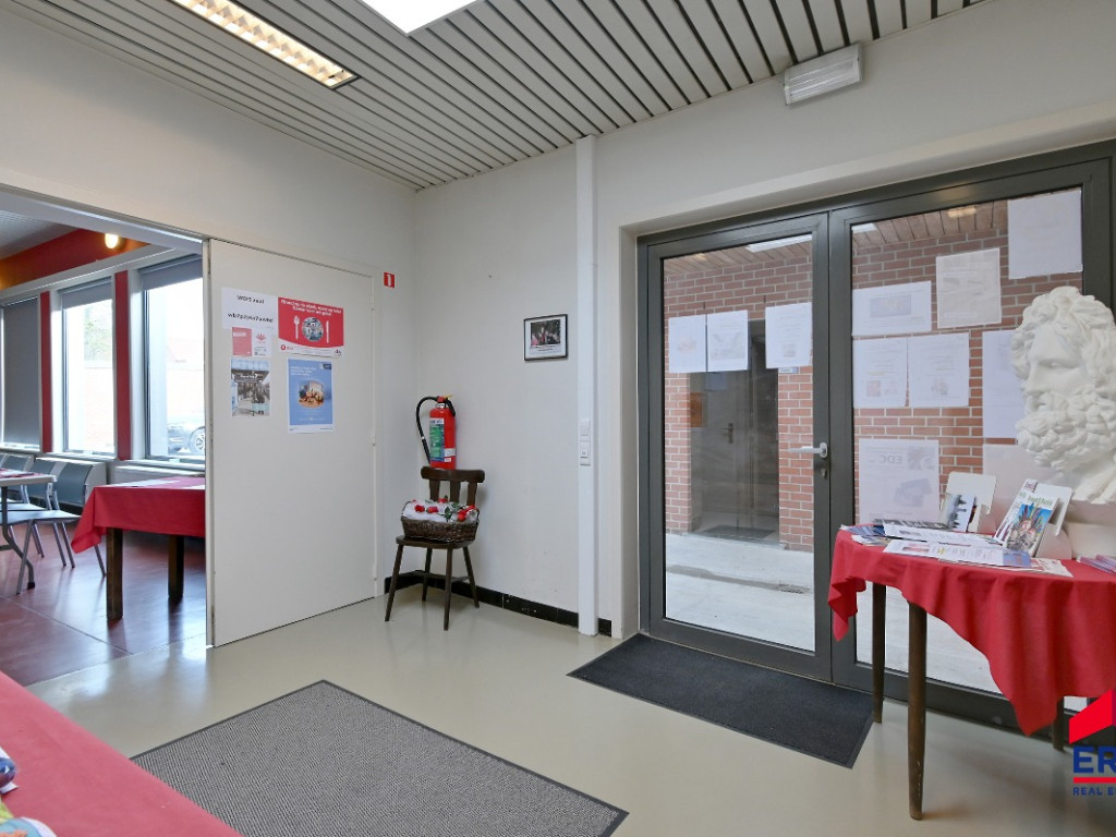 Kerkstraat - 45 - - 9900