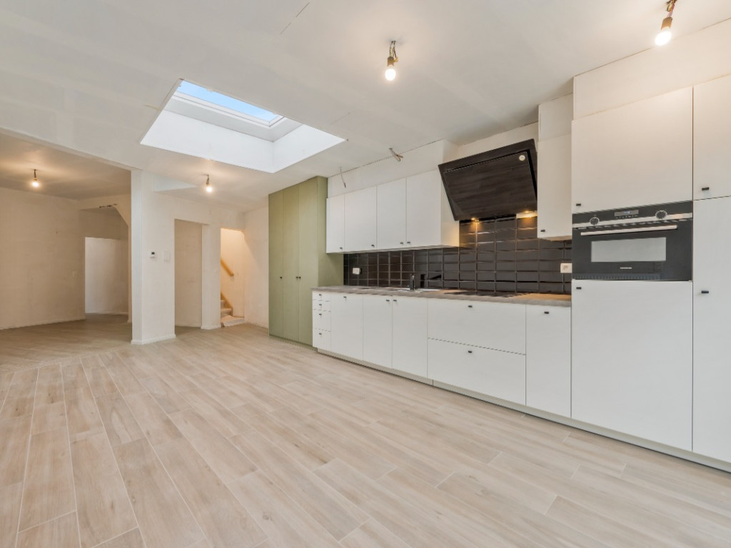 Posthoornstraat - 60 - - 9220