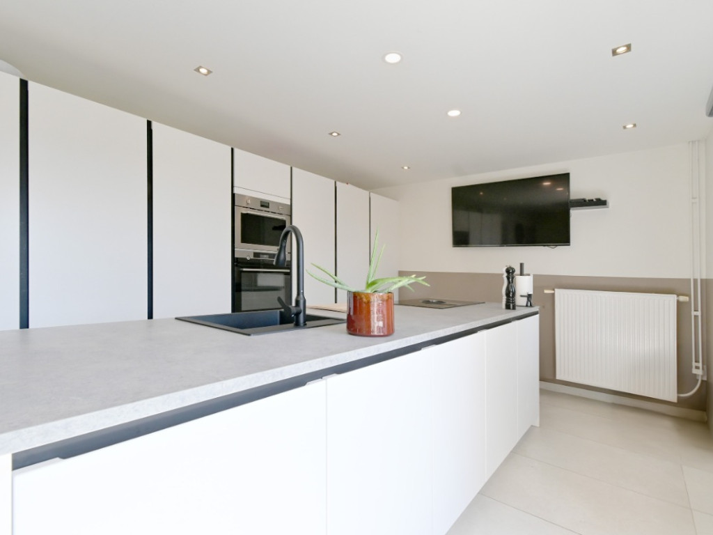 Vrombautstraat - 92 - - 9900