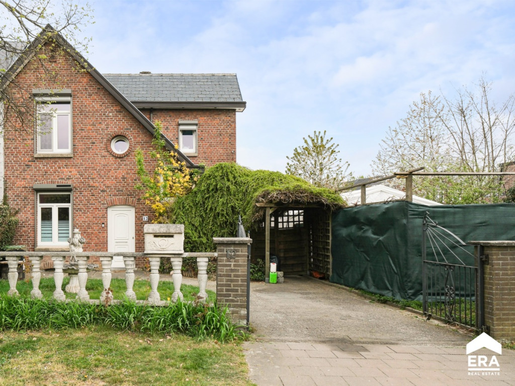 Paul Trazensterstraat - 12 - - 3600