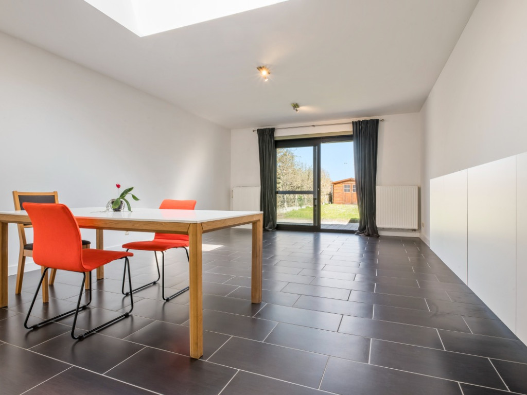 Nederzwalmsesteenweg - 91 - - 9750