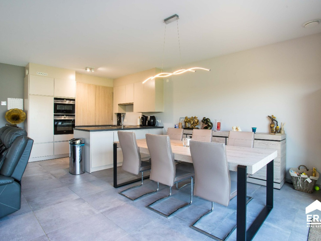Frezenbergstraat - 97a - - 8980