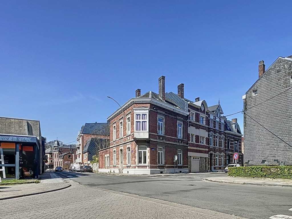 Rue du Neufmoustier - 2 - 4 - 4500