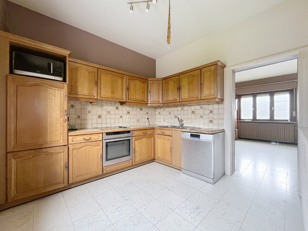 Rue Arbre Saint-Pierre - 27 - - 7890
