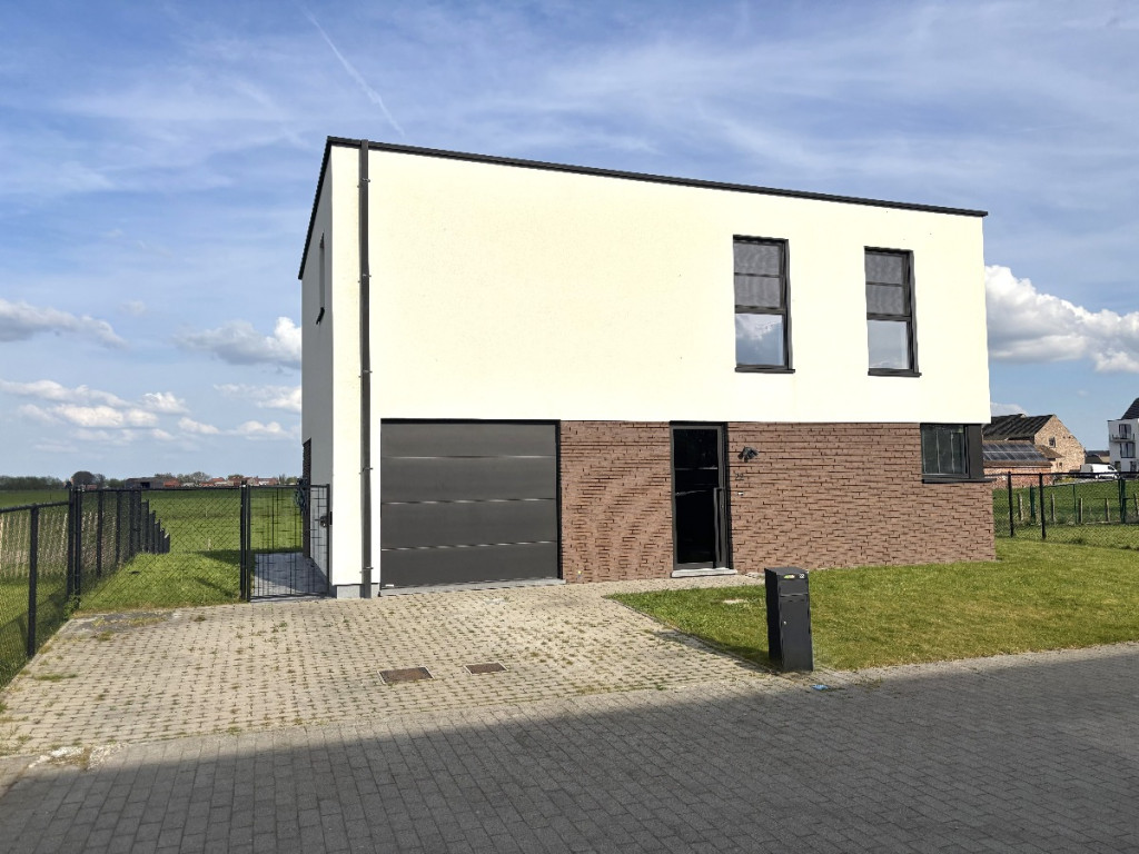 Eikenstraat - 22 - - 8750
