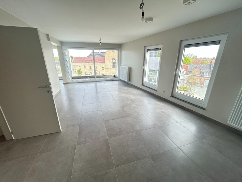Steenakker - 10 - 0302 - 8940