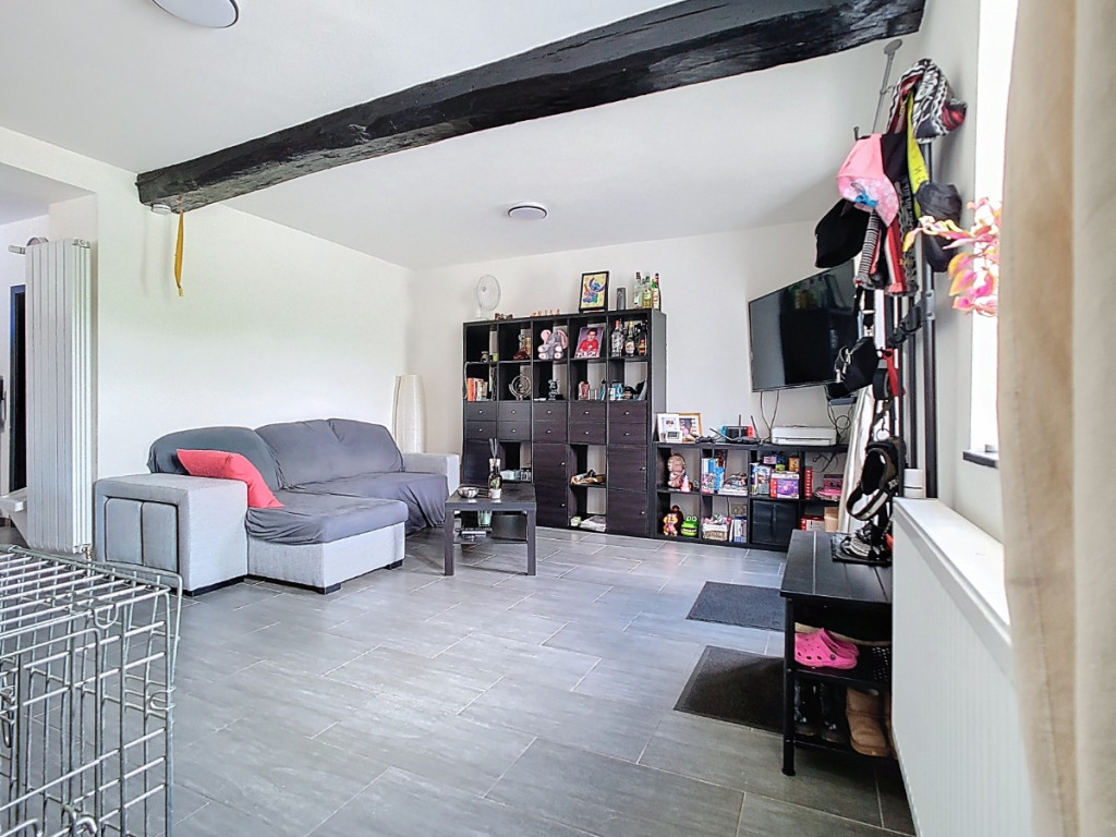 Rue du Centre - 11 - - 4540