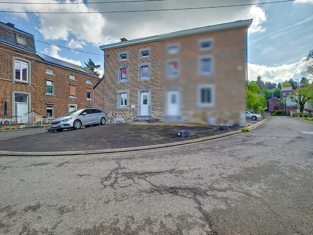 Rue du Centre - 11 - - 4540