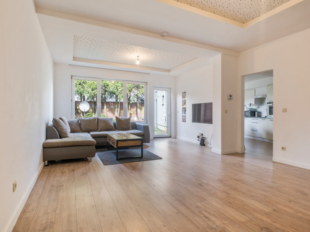 Antwerpse Steenweg - 154 - - 9100