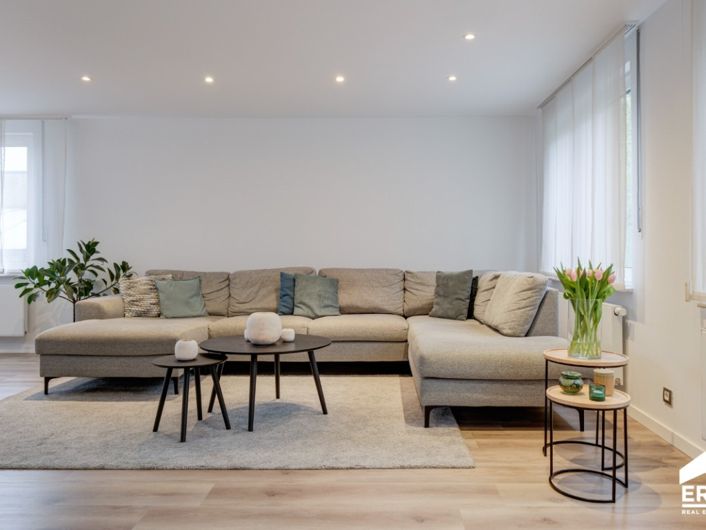 Zestienhuizenstraat - 21 - - 3530