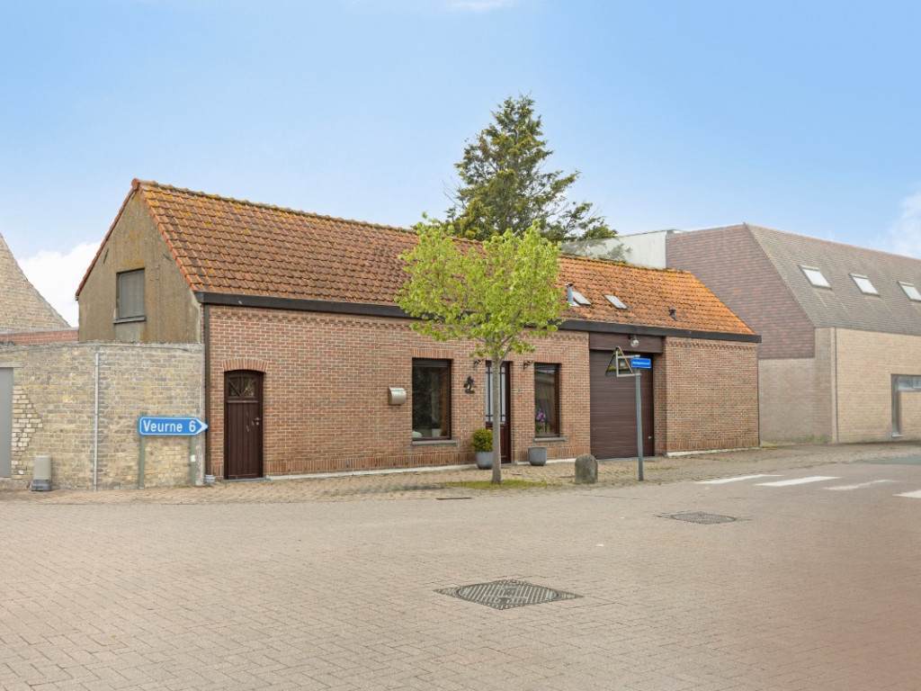Avekapellestraat - 1 - - 8630