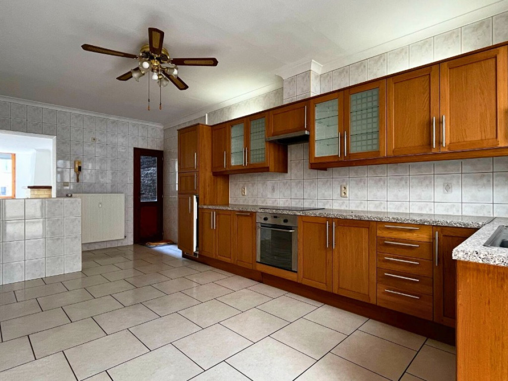 Rue des Six Bonniers - 9 - 1/2 - 4100