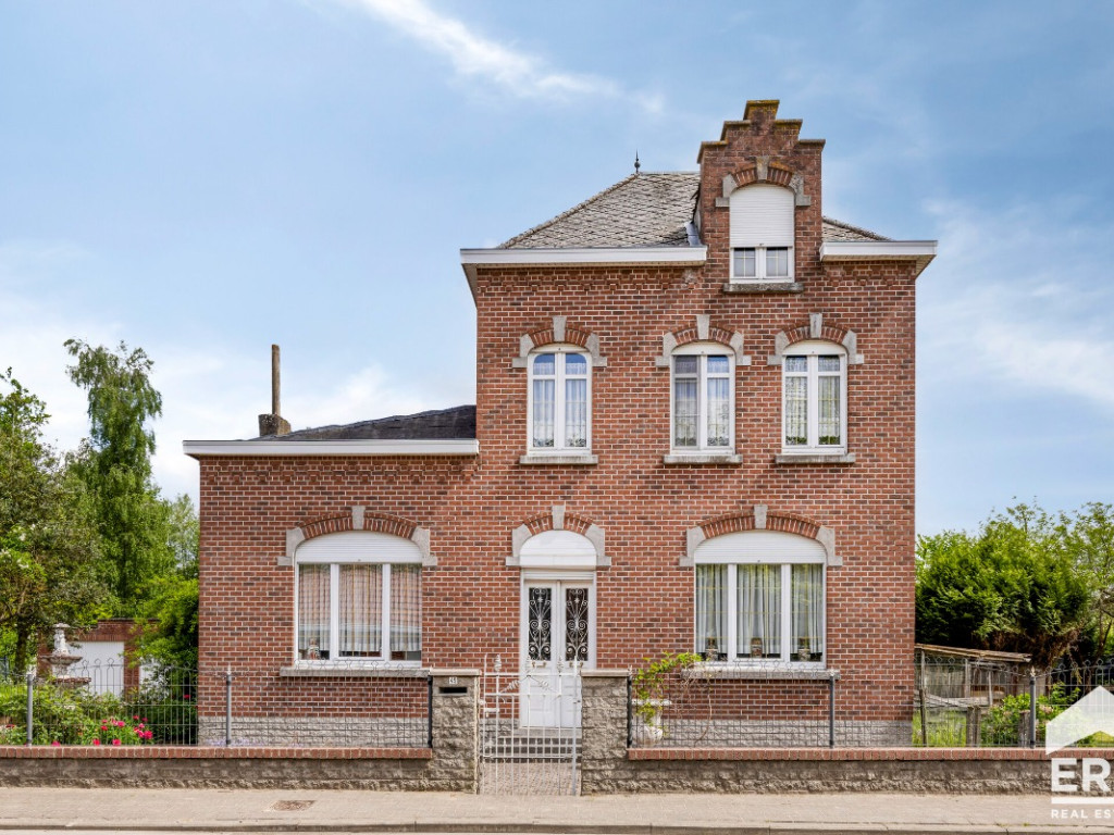 Stationsstraat - 49 - - 3350