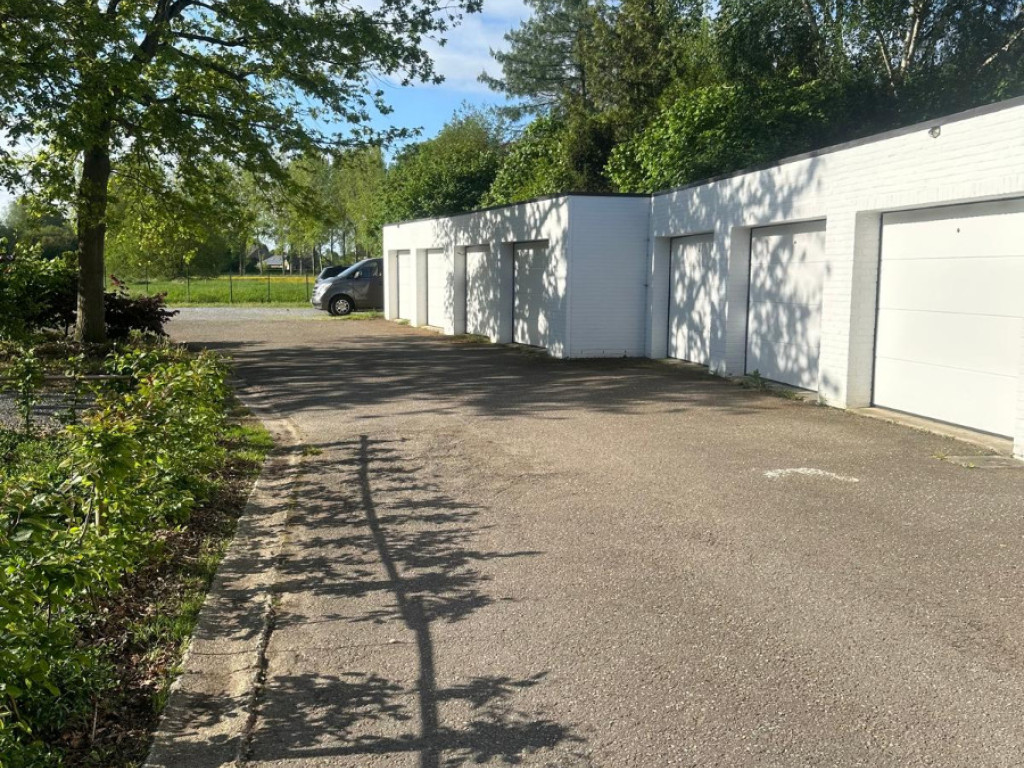 Zwarte Duivelsstraat - 19 - Garage 9 - 3545