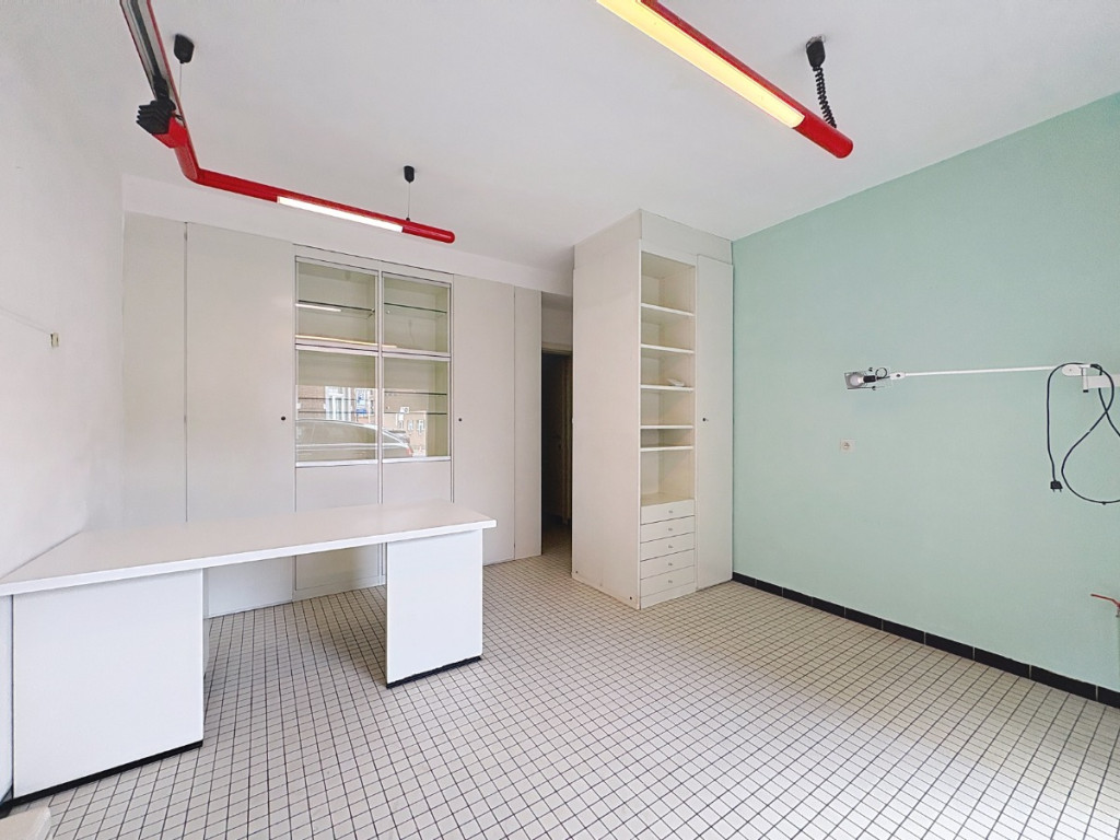 Rue Henri Neuman - 10 - - 7090