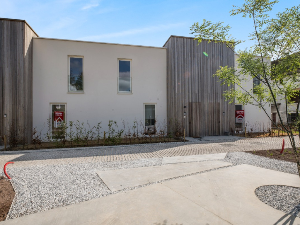 Brielstraat - 19 - - E3 - 9290