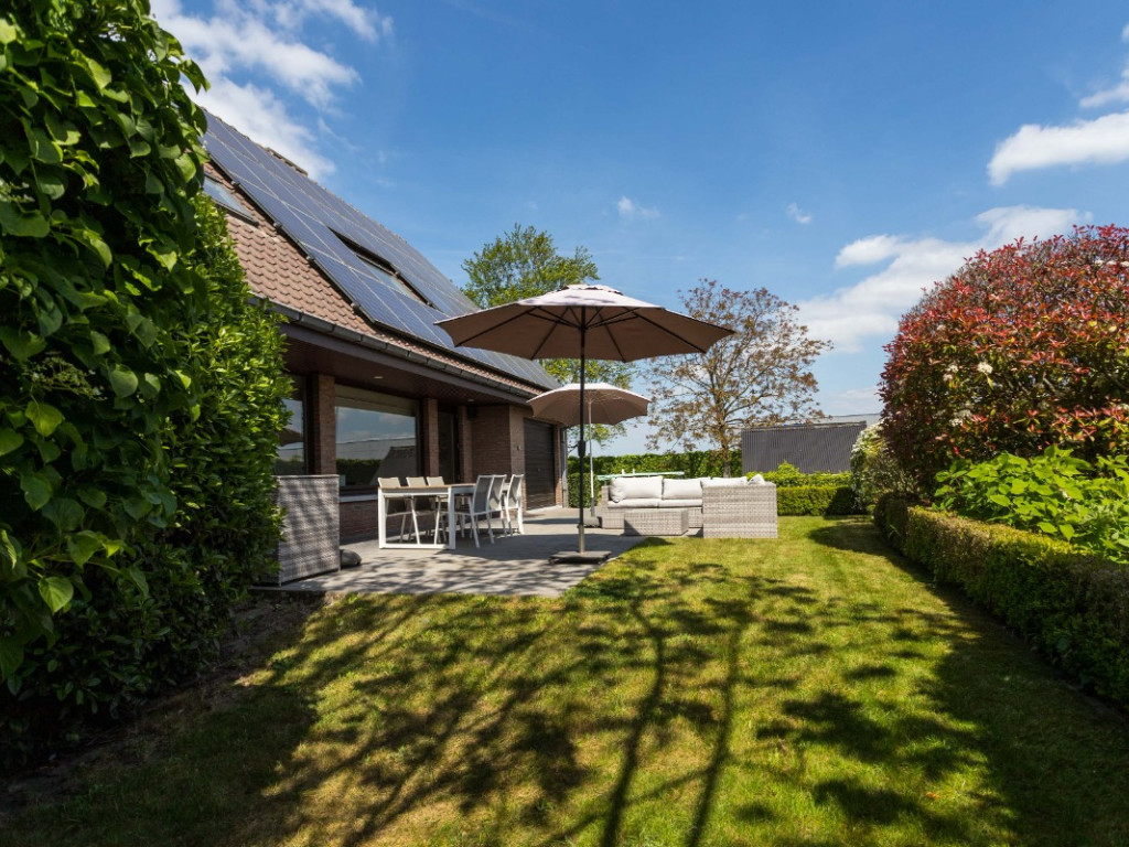Breestraat - 75 - - 8540