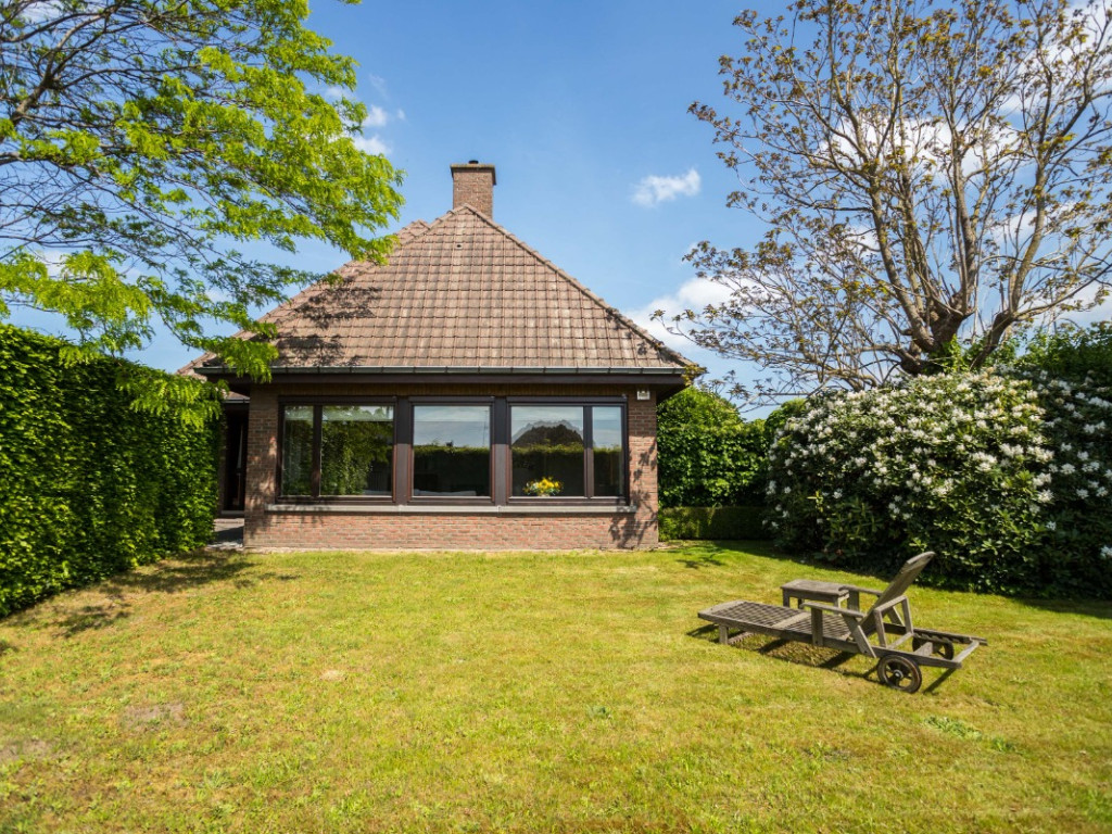Breestraat - 75 - - 8540
