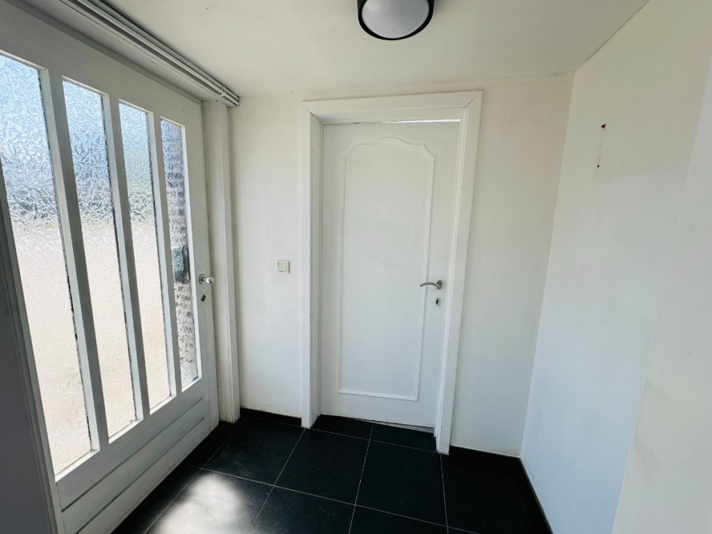 Poelkapellestraat - 9 + 7a - - 8840